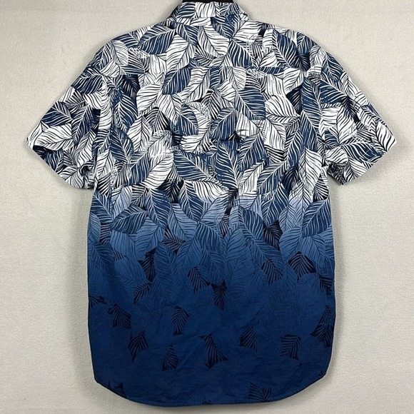 American Eagle Seriously Soft Short Sleeve Button Up Shirt Mens Size M Tropical - Picture 2 of 8